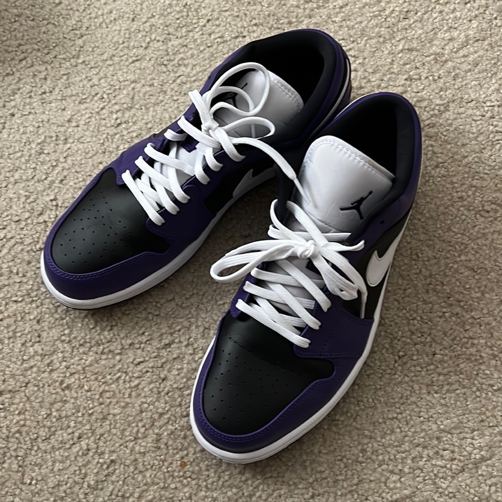 Air Jordan 1 Low - Purple, Black & White